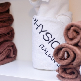 Lê Hà Clinic & Skincare