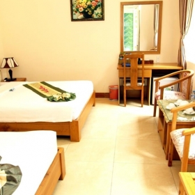 Hương Phong Hồ Cốc Beach Resort 