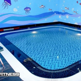 Bể bơi Green Pool