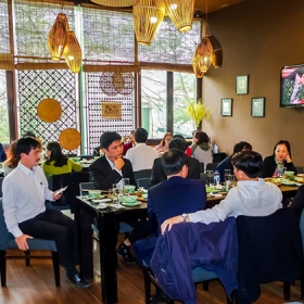 Nhà hàng Chợ Quê