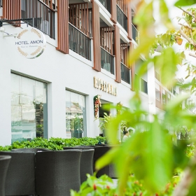 GREEN HOTEL MANAGEMENT