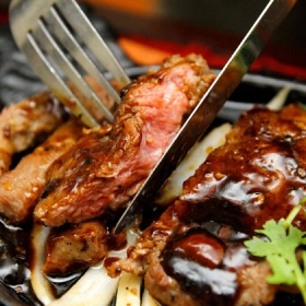 Nhà hàng Hồng - Tinh Hoa Cơm Việt