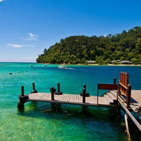 Lạc Long Quân Travel