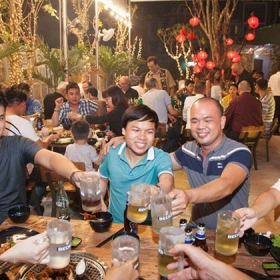 Nhà Hàng Hell Bull BBQ N Beer