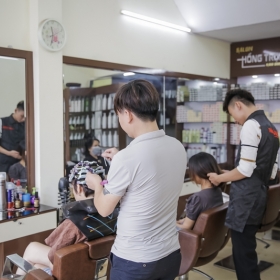 Salon tóc Hồng Trọng 