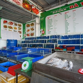 Nhà hàng Bà Thôi 3