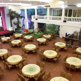 Nhà hàng Vạn Tuế 