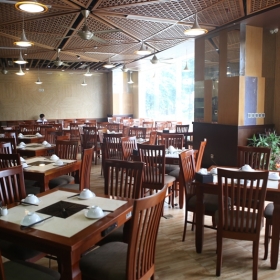 Nhà hàng Long Hà 