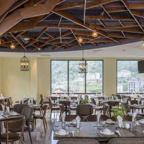 KHÁCH SẠN SOFIA TAM ĐẢO