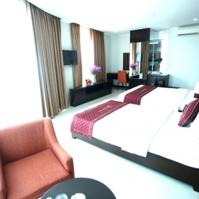 Khách sạn Hương Sơn