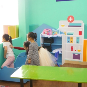 Khu vui chơi Tomato Kids 