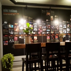 1995 Bức Tường Story