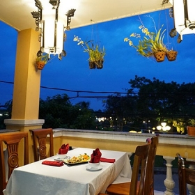 Khách sạn Sunset Hoi An 