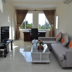 Lam Sơn Deluxe Apartment 4