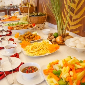 KHÁCH SẠN GOLDEN ROSE 3 ĐÀ NẴNG