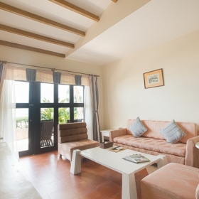 Centara Sandy Beach Resort Đà Nẵng