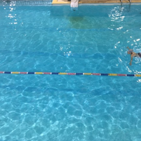 Bể bơi bốn mùa Tôn Thất Thuyết