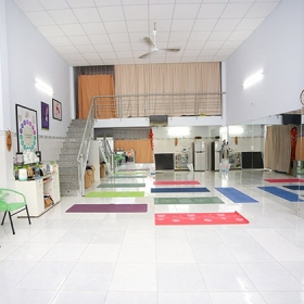 Full 4 Life Phạm Văn Bạch