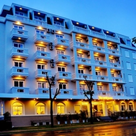 Khách sạn Verano 3 sao 