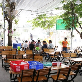 Vườn Dê Vàng Bắc Hải