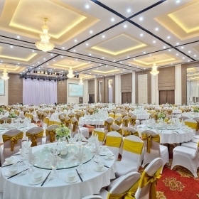 Khách sạn The Reed Ninh Bình 4