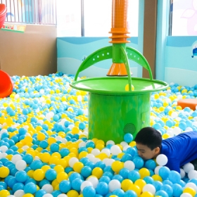 Khu vui chơi Tomato Kids 