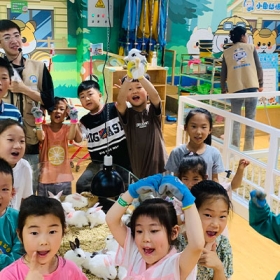 Khu vui chơi Chú Voi Con