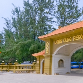 Long Cung Hotel