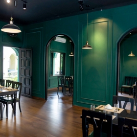 Nhà hàng B51 Khát Vọng