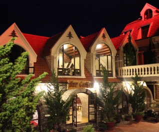 Khách sạn Saphir Đà Lạt