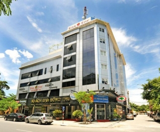 Khách sạn Sông Thu