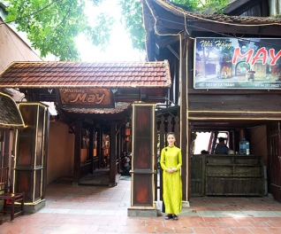 Nhà hàng May