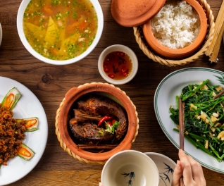 Nhà hàng Cơm Niêu Hoa Gạo