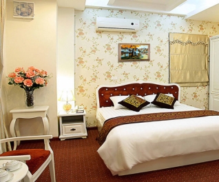 Khách sạn Lavish Centre Hà Nội