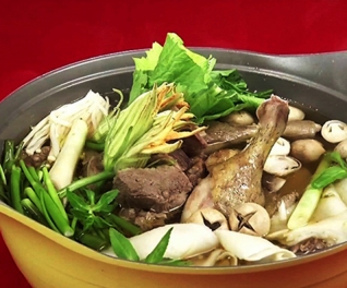 Nhà Hàng Gà Đất