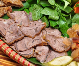 Quán Sành Huỳnh Thúc Kháng