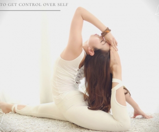 Yoga Luna Thái