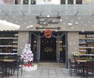 De L'amour Bistro & Cafe