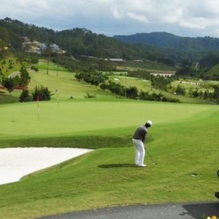 Sam Tuyen Lam Golf - WEEKDAY