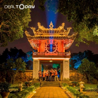 Tour Đêm Văn Miếu - Combo vé vào cửa và 1 show 3D Mapping cho khách trên 1m30