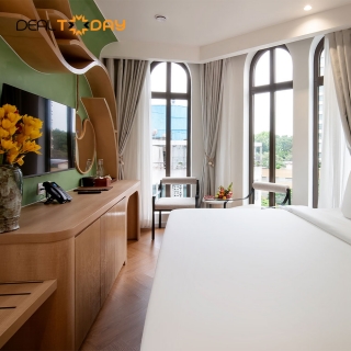 Me Saigon Boutique Hotel - Nghỉ dưỡng hạng phòng Premier Deluxe Corner