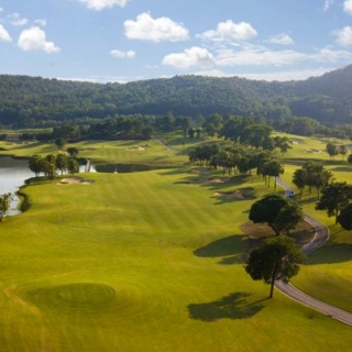 Chơi golf tại Chi Linh Golf - Áp dụng trong tuần