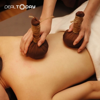 Herbal Spa Wellness Center Đà Nẵng và Hội An - Massage toàn thân kiểu Herbal 60 phút