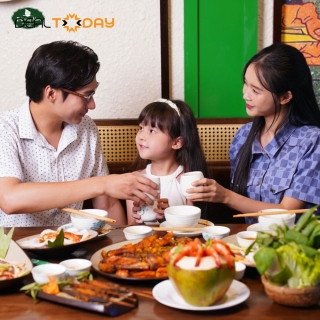 Nhà hàng Phương Nam cơ sở 3 - Set Ví Dầu