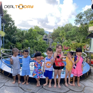 Sóc Nâu Mud Bath Spa Phú Quốc - Vé hồ bơi dành cho trẻ em