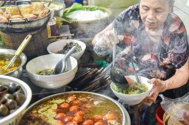 Ẩm thực đường phố Hà Nội - Những món ăn vặt không thể bỏ lỡ