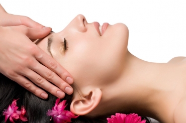 5 động tác massage cơ bản dễ thực hiện để giảm căng thẳng