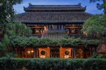 Nghỉ dưỡng ở Huế nên ở đâu - Gợi ý một không gian đậm chất hoàng gia