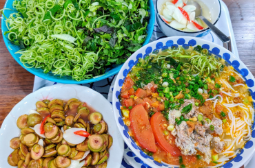 Cùng bạn bè “ăn sập Nam Định” với những món đặc sản nổi tiếng