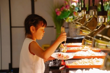 Mẹo đặt bàn Buffet giờ cao điểm - Không chờ lâu - Có bàn đẹp